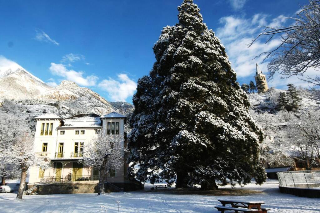 Suite Dans Villa Mexicaine Jausiers Bagian luar foto