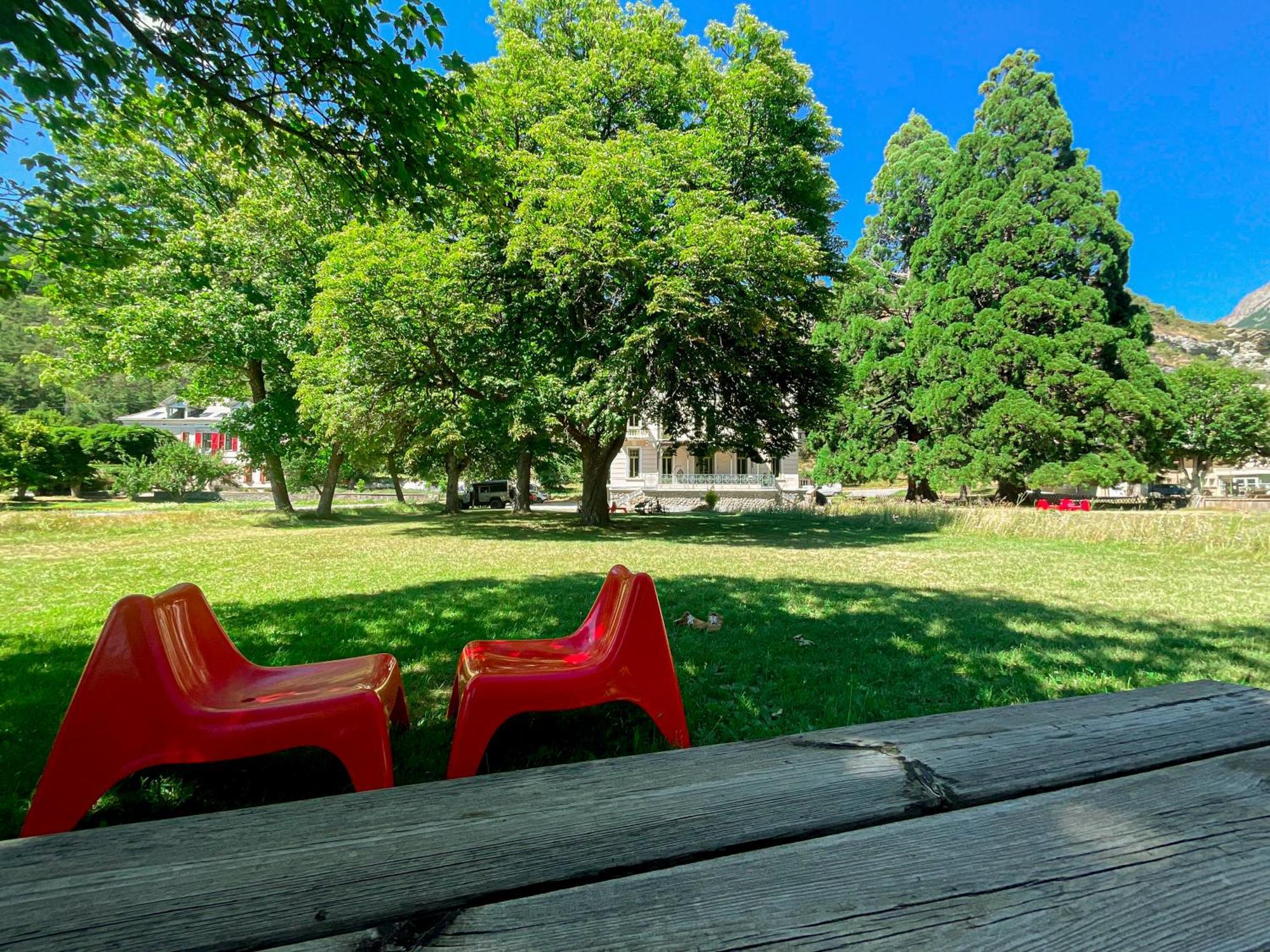 Suite Dans Villa Mexicaine Jausiers Bagian luar foto